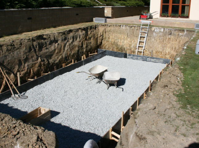 Introduction to Pool Construction